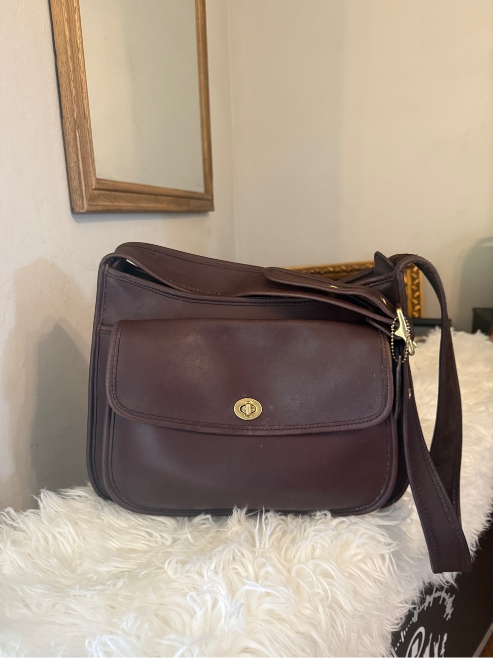 Vintage Coach Taft Mahogany Crossbody 9980 Bag